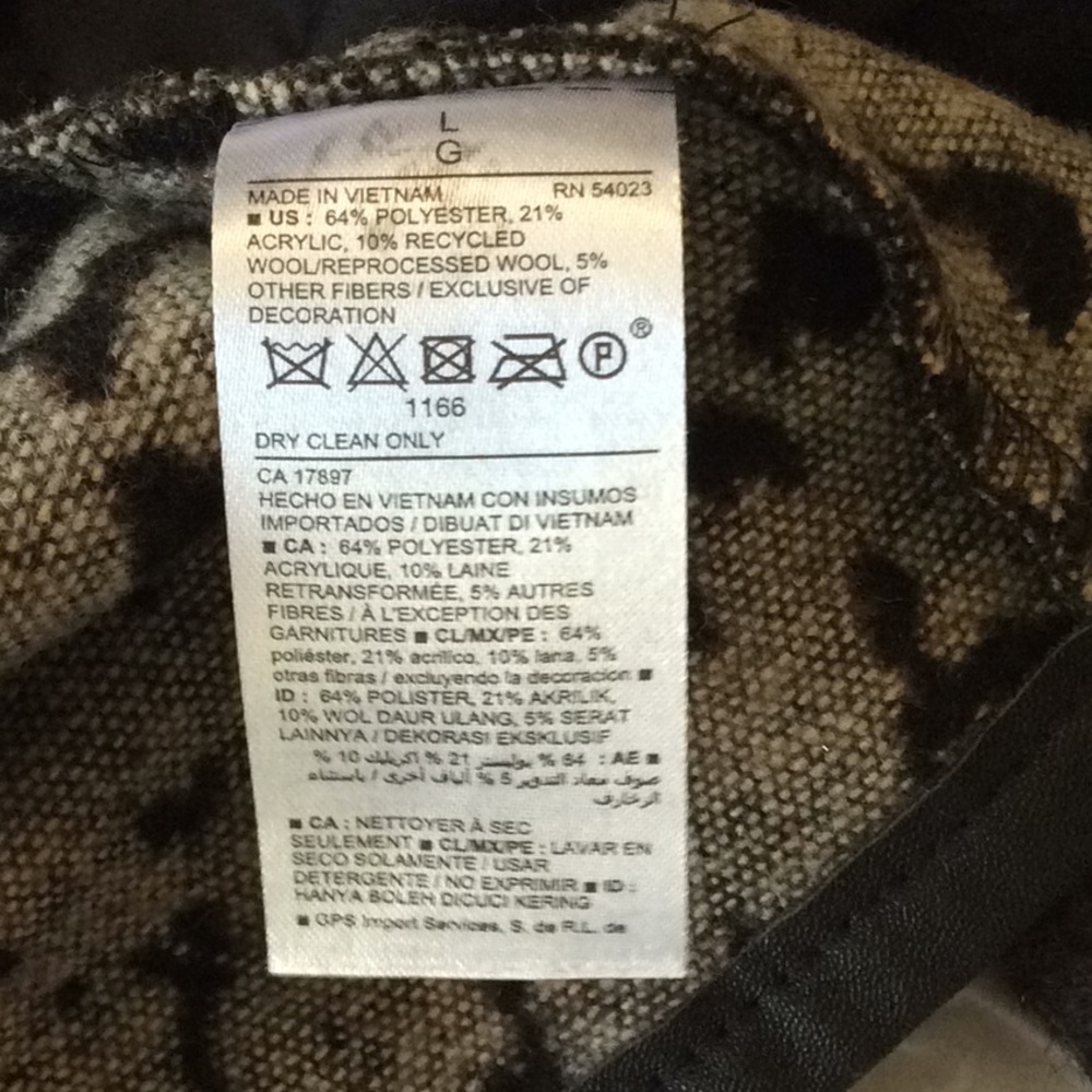 Coat - Picture 5 of 5